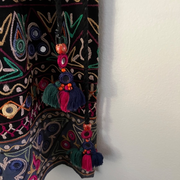 Skirt Hand-Embroidered Drawstring Matte - Picture 7 of 15